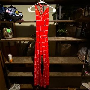 ✨BRICK HOUSE COSTUME (8-10)✨